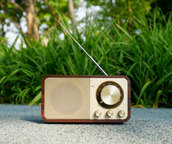 Personalized Vintage Bluetooth Speaker with FM
