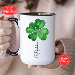 Vierblatt-Klee-Tasse, personalisierte Kleeblatt-Kaffeetasse mit Namen, Geschenke zum St. Patrick&#39;s Day, Glückstag, Frauen St. Pattys Day, irisch