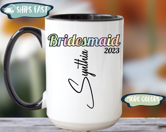 Bunte Brautjungfer Kaffeetasse, personalisierte Brautjungfer Tasse mit Namen, Geschenk für die Brautparty, Brautjungfer Geschenke, Brautjungfer Vorschlag Geschenk