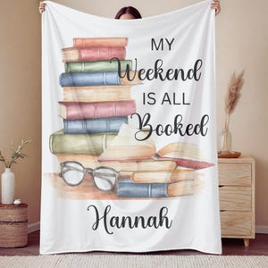 Coperta per amanti dei libri personalizzata "Il mio weekend è tutto prenotato" Coperta accogliente per lettori Coperta per bibliofili Regalo per bibliotecari e club del libro