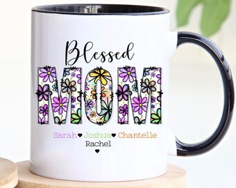 Daisy Mom Flower Coffee Mug, Personalized Mom Gifts From Daughter, Daisy Gifts For Her, Mother's Day Gift, Flower Lover Mom With Kids Names,