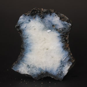 172gr. Starborn Blue Ice Glacier Palm Stone Slab