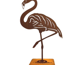 Rostfigur Flamingo Höhe 74 cm mit Bodenplatte massiv, Edelrost Flamingo, Gartenfigur, Gartenstecker, Gartendeko