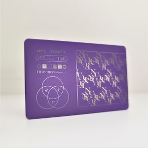 Personalisierte Hybrid Metall NFC Digitale Visitenkarte | Tippen Sie auf vCard mit QR-Code und SocialMedia Links | Laser graviert & UV gedruckt - Gelb