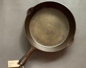 Vintage GRISWOLD 8 Hand-Restored Re-Seasoned Cast Iron Pan Skillet, 11.25 diameter, antique cookware, classic Erie, PA USA, ready to cook