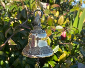 Dzwonek wietrzny z mosiądzu: Chimes Gold Garden Decor