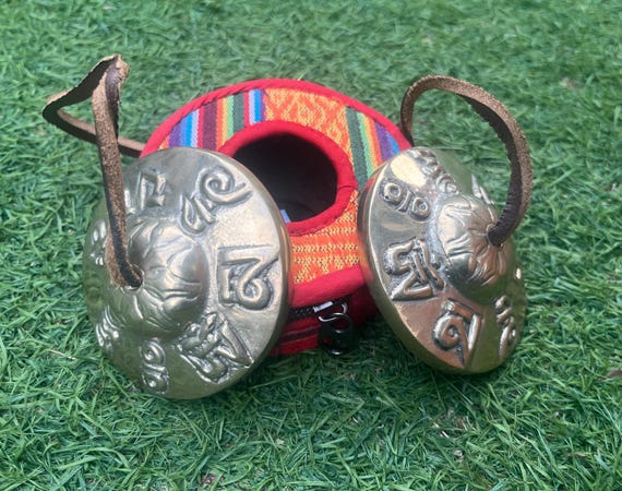 Tingsha Tibetane Con Drago Naga - Cimbali Per Meditazione, Reiki E Pulizia Energetica | Diametro 6 Cm - Foto 10
