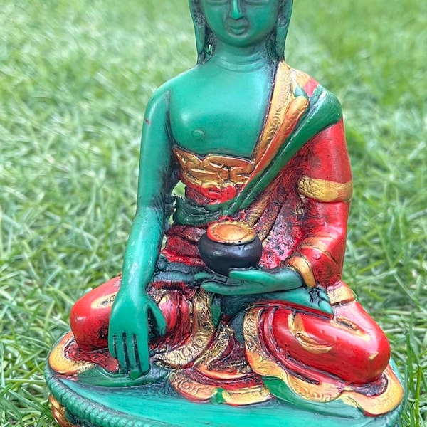 Buddha Statue-Resin-Altars Shrines-Meditation-Yoga Relaxation-Gift For Her-Gift For Him-Mindfulness-Free Shipping