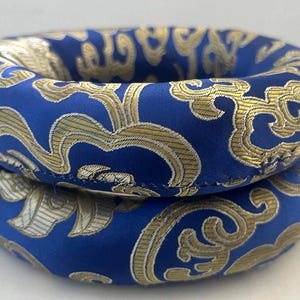 シンギングボウル用クッション（16cm） - シルク製クッション2個セット - シンギングボウルマット