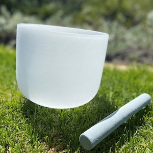 Chakra della gola - Equilibrio dei chakra - Nota Sol - Bianco - Ciotola tibetana in cristallo di quarzo puro da 8 pollici per terapia del suono - Regalo per lei - Regalo per lui - Spedizione gratuita