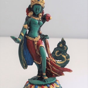 Groene tara-hars-klein standbeeld-dansende tara-godin van de macht-bescherming-moederdagcadeaus-cadeau voor haar-cadeau voor hem-gratis verzending