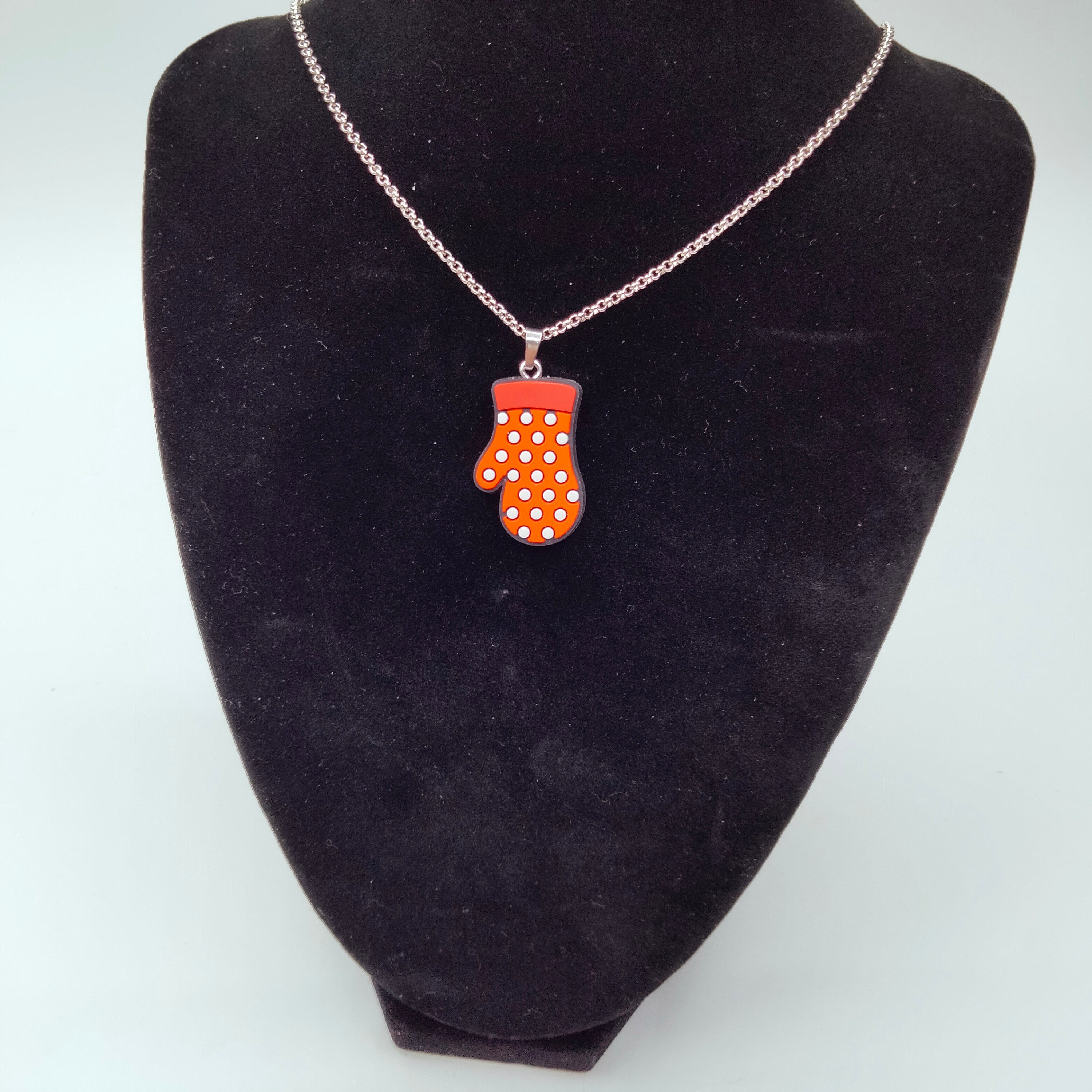 Oven Mitt Necklace and Earring Set Etsy UK