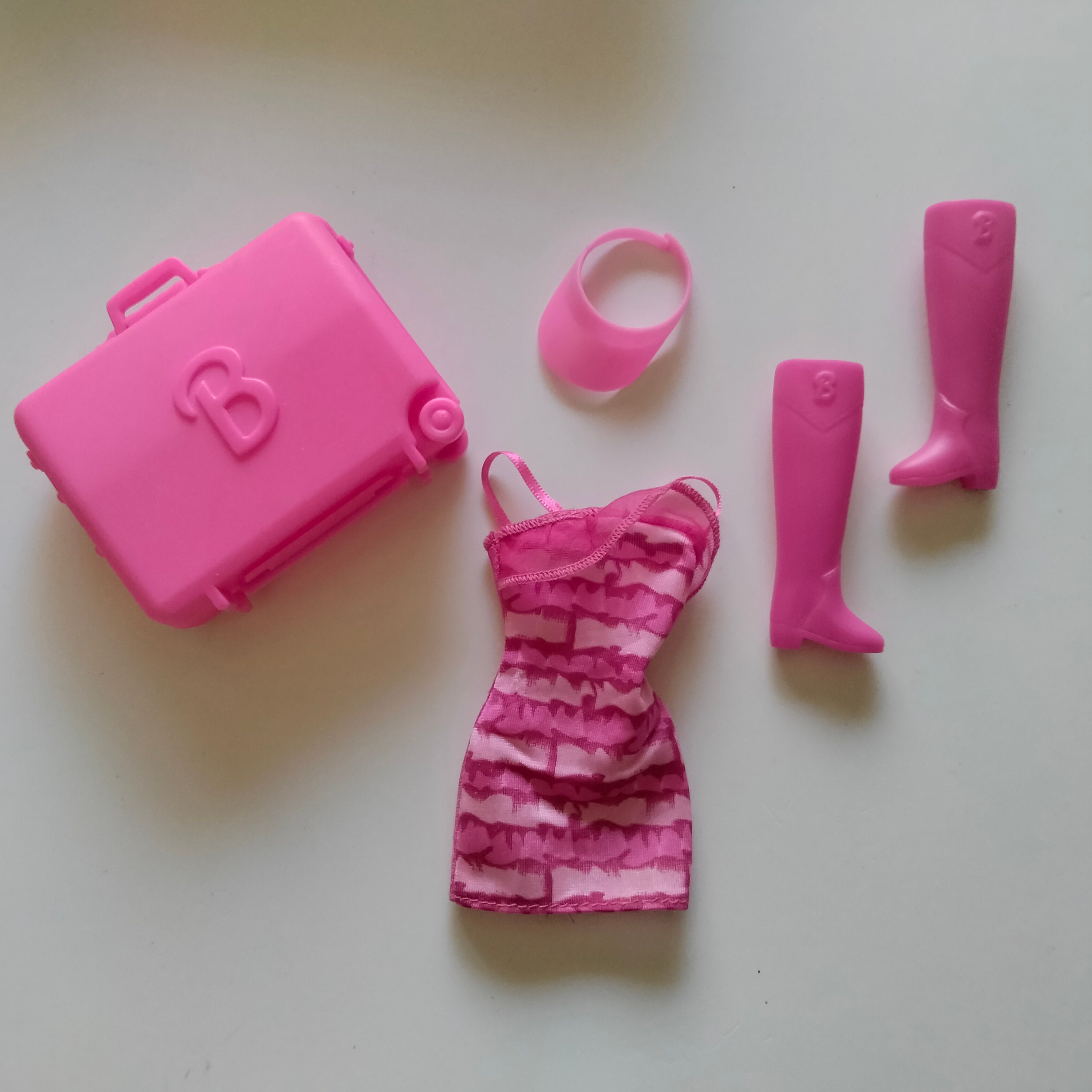 Barbie Clothes Lot for sale | Only 4 left at -65%