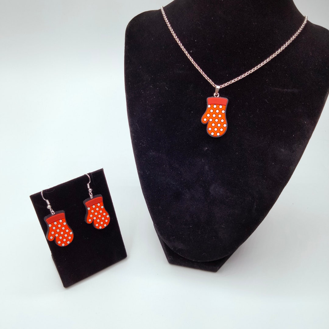 Oven Mitt Necklace and Earring Set Etsy UK