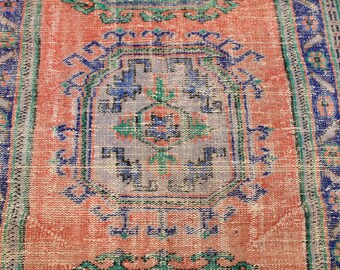 オレンジとブルーのトルコ製ラグ、ヴィンテージ ランナー ラグ