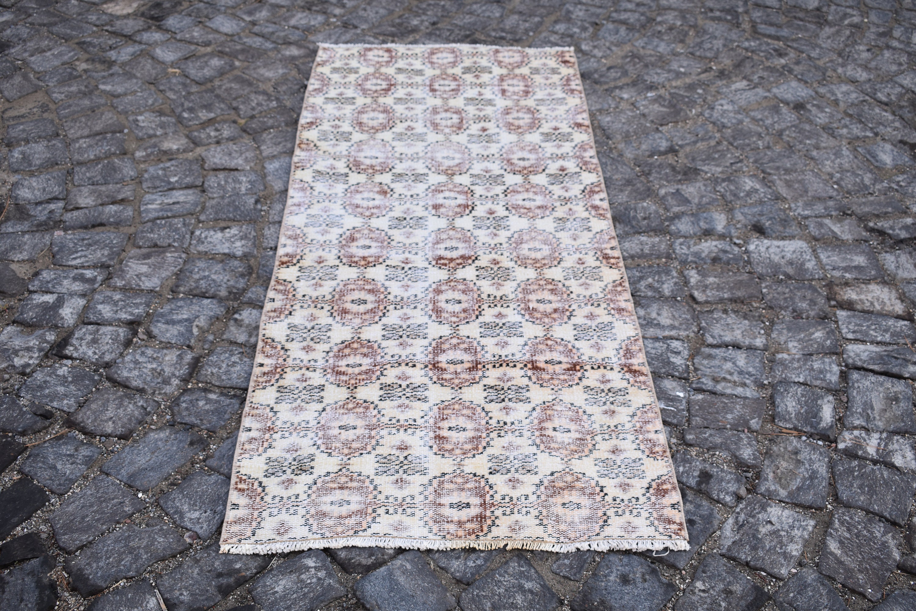 Area rug Carpet RR1387 Overdyed rug Gray rug Vintage rug Oushak rug 4.8 x 7.5 Ft Bohemian rug Turkish rug Oriental rug Wool rug Area rug Carpet RR1387 Overdyed rug Gray rug Vintage rug Oushak rug 4.8 x 7.5 Ft Bohemian rug Turkish rug Oriental rug Wool rug