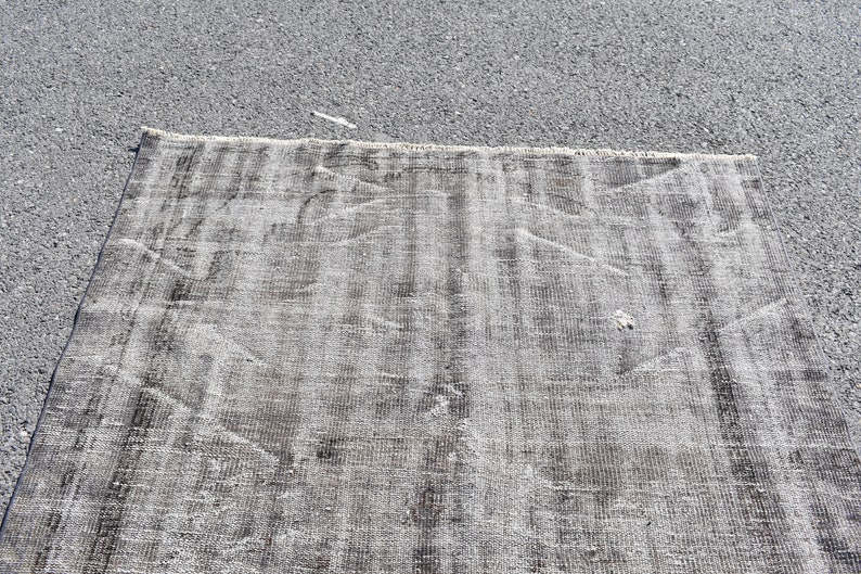 Area rug Carpet RR1387 Overdyed rug Gray rug Vintage rug Oushak rug 4.8 x 7.5 Ft Bohemian rug Turkish rug Oriental rug Wool rug Area rug Carpet RR1387 Overdyed rug Gray rug Vintage rug Oushak rug 4.8 x 7.5 Ft Bohemian rug Turkish rug Oriental rug Wool rug