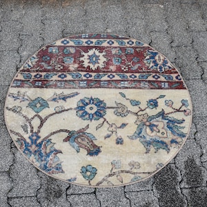 Bohemian rug, Handmade rug, Turkish rug, Circle rug, Vintage rug, Small round rug, Doormat rug, 2.7 x 2.7 ft Bathroom decor rug RR1902