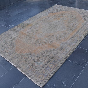 Vintage rug, Area rug, Rustic decor  5.6 x 9.1 Ft Turkish rug, Green rug, Turkey rug, Oriental rug, Bohemian rug, Natural Wool rug RR4650