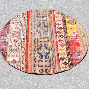 Turkish Rug, Vintage rug, Small rug, Round rug, Circle rug, 2.7 x 2.7 ft   Bathroom rug, Doormat rug, Boho decor rug, Oriental rug, RR2706