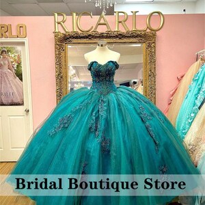 27+ Silver Dama Dresses For Quinceanera