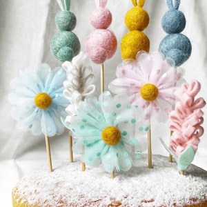 Daisy cake topper set of 2, daisy party decorations, floral baby shower cake topper, flower cake decoration, daisy party decorations