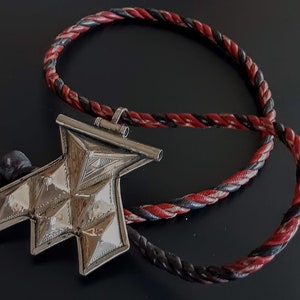 Tuareg White Metal Khomaissa &#39;Hamsa&#39; Talisman