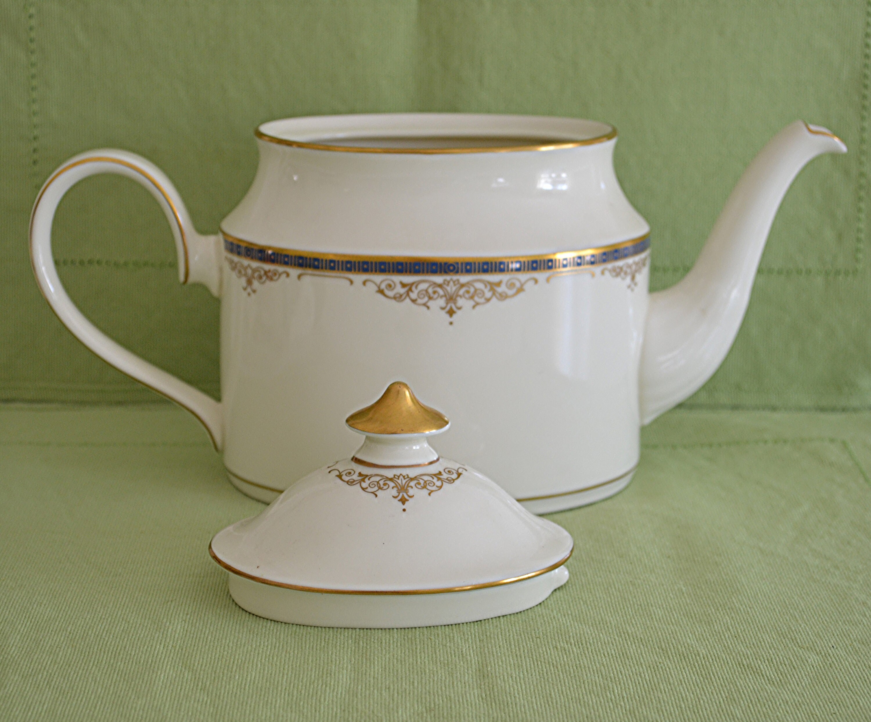 Minton Marlborough Teapot by Royal Doulton Etsy