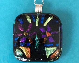Beautiful hand made dichroic glass pendant - vibrant colours!