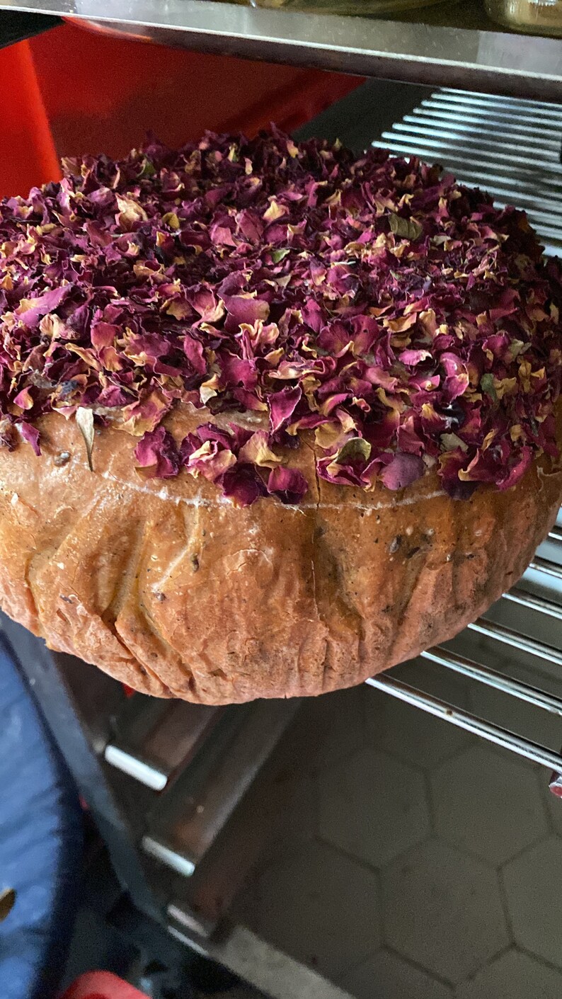 Rosenrausch, Brotbackmischung mit Rosenblüten Bild 6