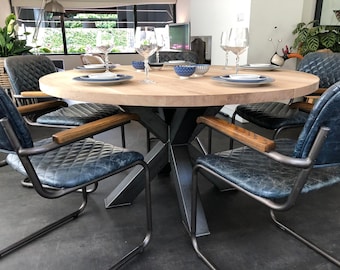 UK Handmade Solid Oak Dining Table, Round Table, Round Oak Table, Oak Kitchen Table Natural