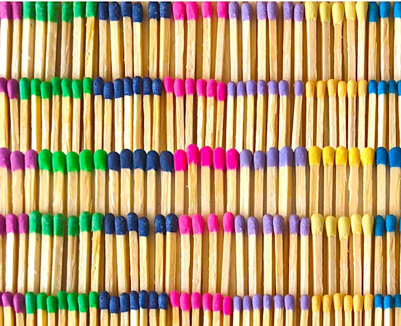 2" - 4" Long Standard Bulk Match Sticks w. Colored Tips