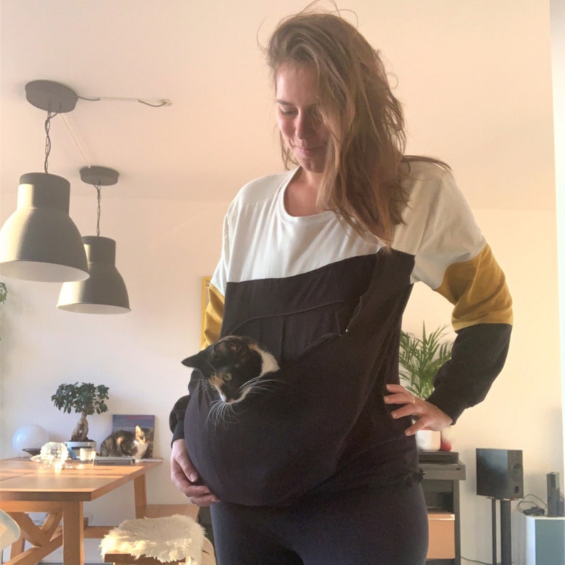 Nachhaltiger Pullover mit Haustiertasche für Katze oder Hund Bild 9