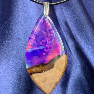 Aurora Borealis Opal Resin Necklace, Resin Wood Teardrop Pendant, Blue Punk Resin Jewelry, Northern Lights Necklace, Aurora Opal Pendant