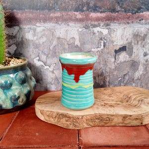 Portapenne in ceramica dai colori vivaci e audaci / Ceramica gallese fatta a mano / Portapenne da scrivania in gres realizzato a mano