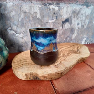 Hand-Thrown Ceramic Pen Pot | pencil, paintbrush, make-up brush, toothbrush holder | desk tidy