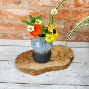 Unique Ceramic Vase | hand thrown | handmade | stoneware | flower arranging | botanical bouquet | welsh studio pottery | handcrafted | curvy