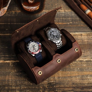 Handgemachte Uhrenrolle, Personalisierte Leder Uhrenhülle, Reise Leder Uhrenrolle für Männer, Geschenk zum Valentinstag Vatertag