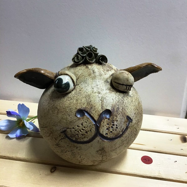 Tête de mouton décorative 15 cm