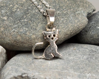Sterling silver Cat necklace