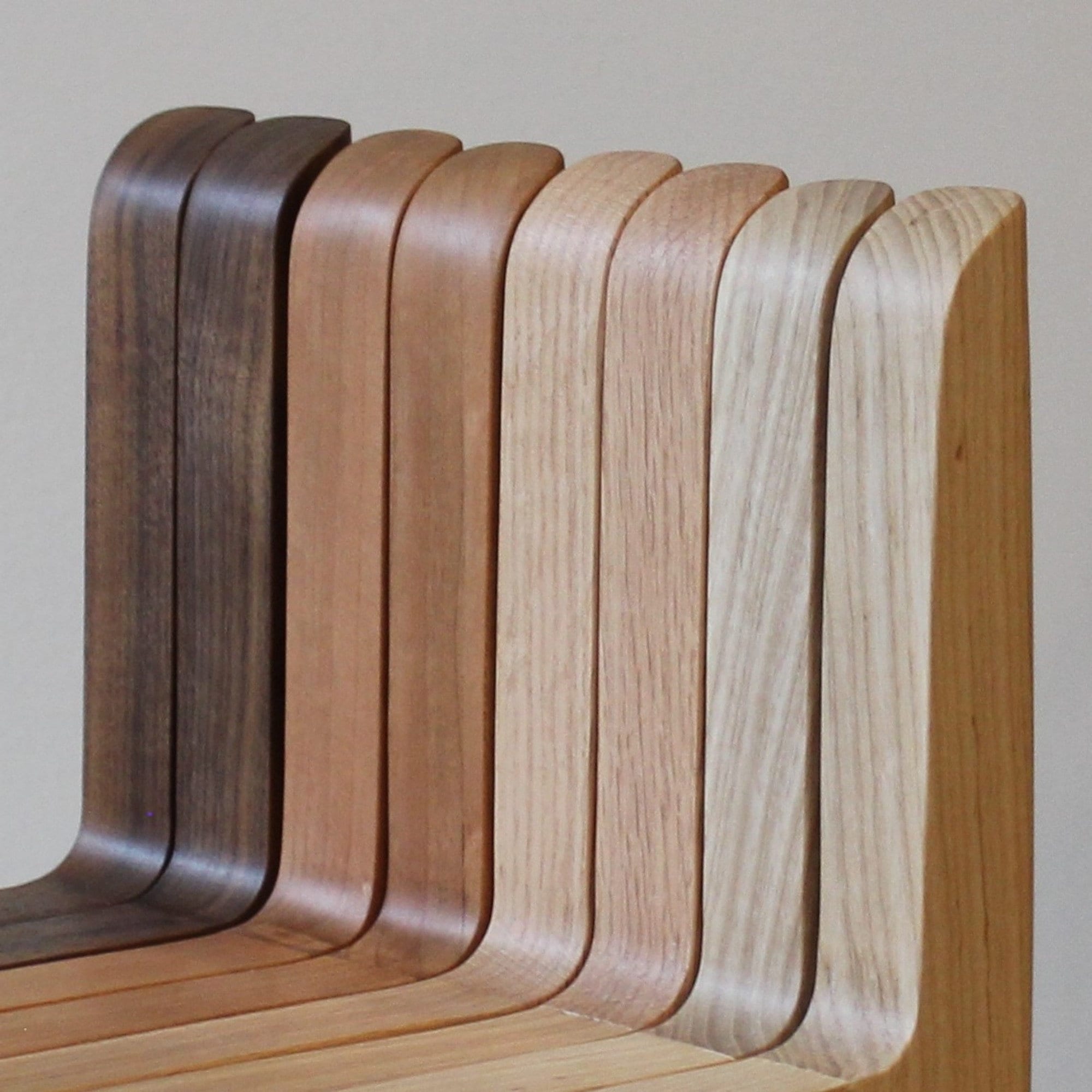 How to Craft a Wooden Plant Stand with a Scandinavian or Mid-Century Modern Look