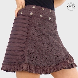 Falda alternativa de duendecillo de hada elfa con envoltura asimétrica, cinturón ancho, botón a presión ajustable, d4 34 a 46, acabados con volantes de encaje