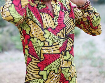 Retro Vintage Groovy Pattern Green and Red Heart Print Shirt for Men - MICKI - Pop, Olschool, Funky Disco Style