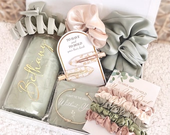 Bridesmaid Proposal Box Will You Be My Bridesmaid Maid of Honor Personalized Gift Box Set Glass Tumbler Cup Sage Green Bridesmaid Gift