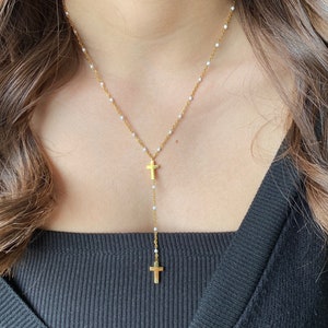 Collier doré perles , collier croix, collier acier inoxydable, cadeau femme image 1