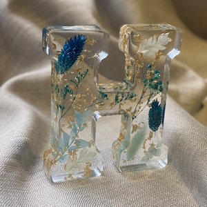 Letra grande de resina con forma de flor iluminada con nombre H, hecha a mano, personalizada, para bodas, cumpleaños, día de la madre, Navidad, bautizo, regalo para hija, decoración del hogar