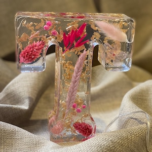 Letra grande de resina con forma de flor iluminada con nombre T, hecha a mano y personalizada, regalo para cumpleaños, día de la madre, Navidad, bautizo, hija, decoración del hogar