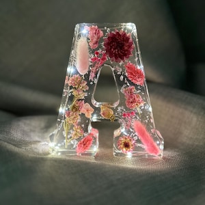 Letras de flores de resina iluminadas grandes con nombre personalizado, hechas a mano, por encargo, regalo de cumpleaños, día de la madre, hija, Navidad, bautizo, decoración del hogar