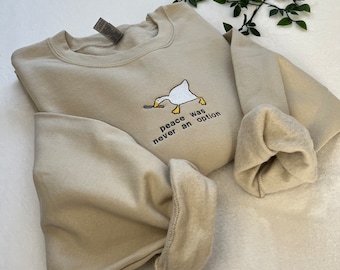 Murder Goose Sweatshirt | Unisex Sweatshirt | Long Sleeve | Pullover | Jumper | Women's | Men's | Crewneck | Personalised | Customised