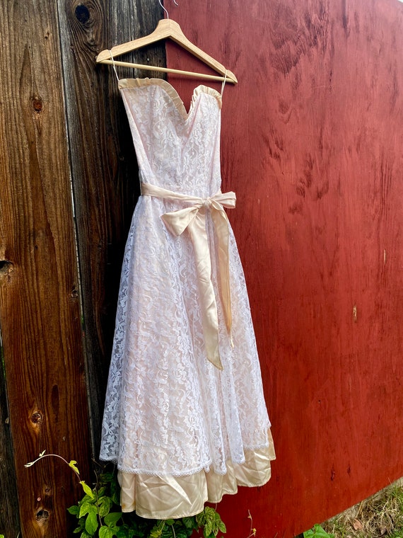 Blush Lace Formal Dress - image 2